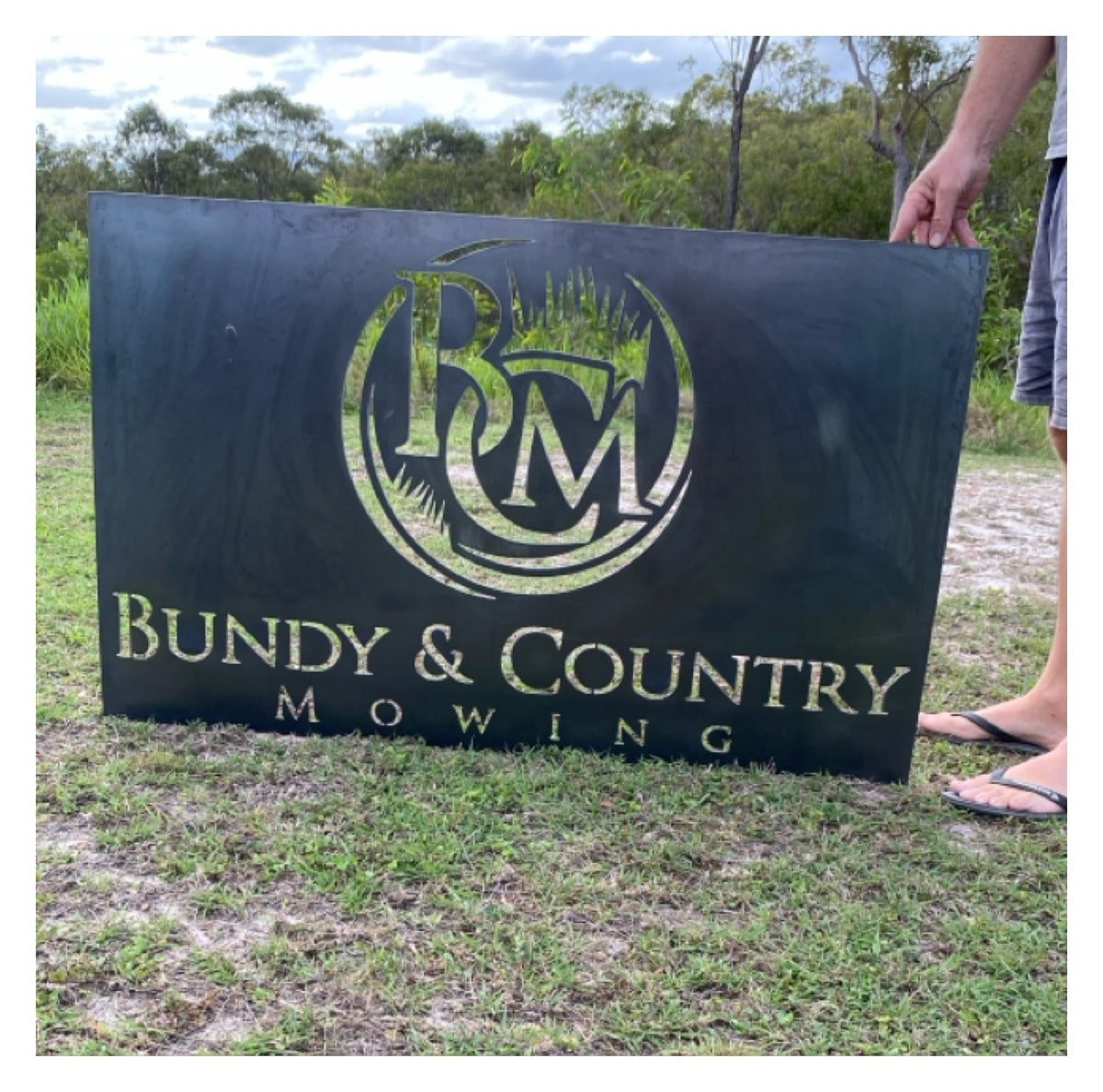 Large sign for 'Bundy & Country Mowing' Bundaberg Business Sign