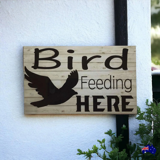 Bird Feeding Here Sign - The Renmy Store Homewares & Gifts