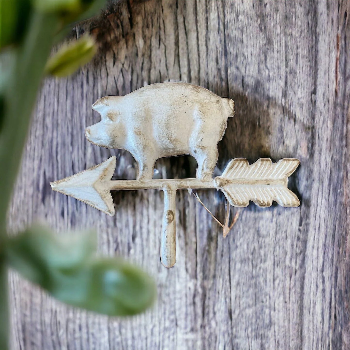 Hook Pig Rustic Farmhouse Arrow - The Renmy Store Homewares & Gifts