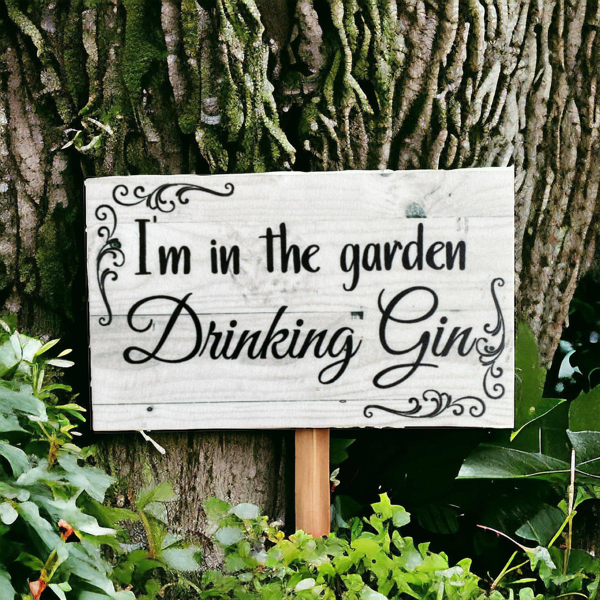 In The Garden Drinking Gin Sign - The Renmy Store Homewares & Gifts
