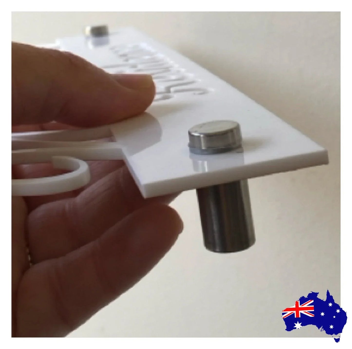 Personalised Residence Family Surname White House Custom Script Sign - The Renmy Store Homewares & Gifts