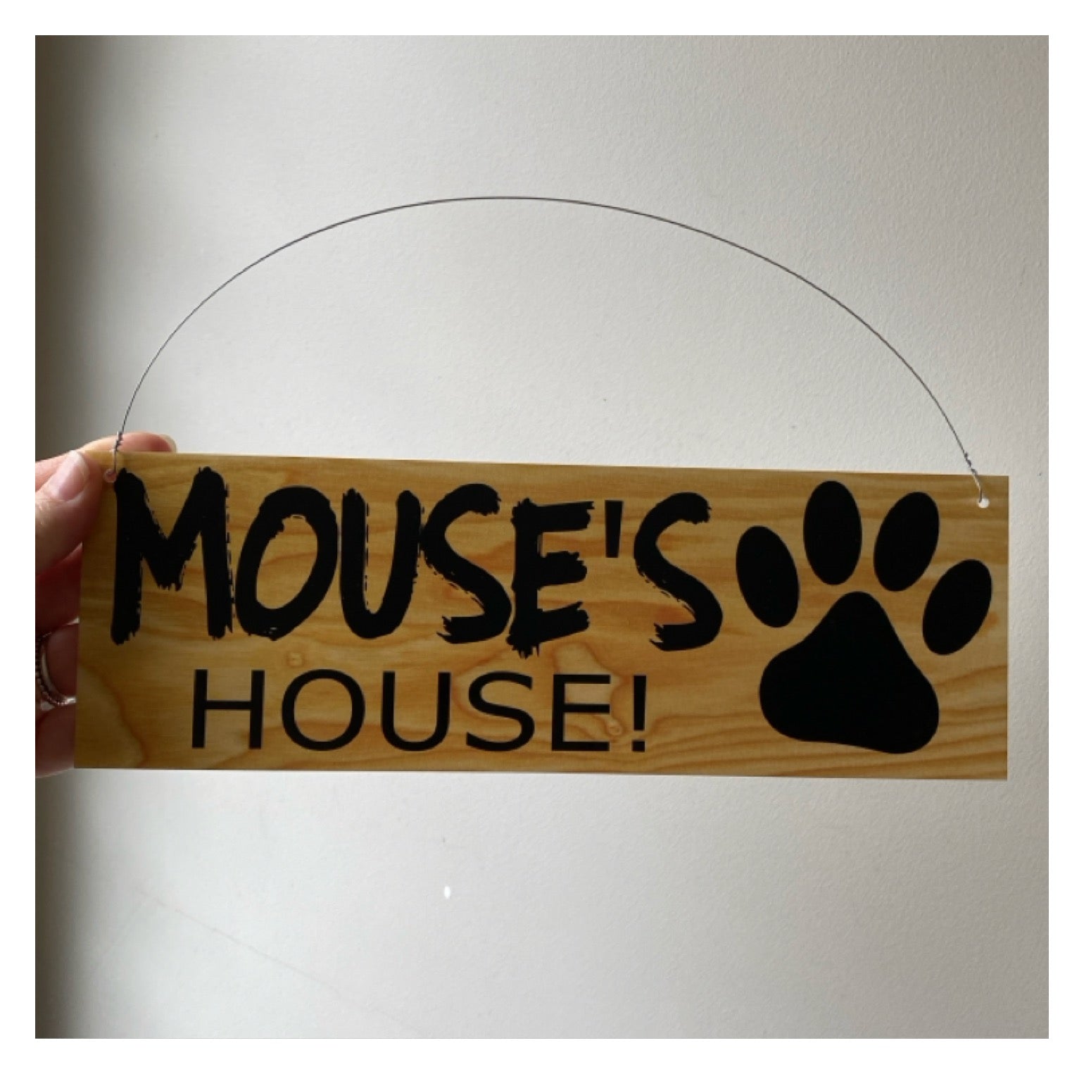 Dog Kennel House Custom Personalised Dark Pets Name Sign - The Renmy Store Homewares & Gifts 
