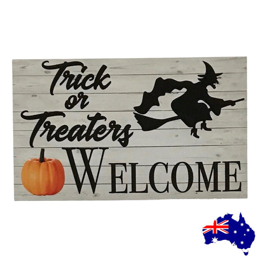 Trick or Treaters Welcome Halloween Sign