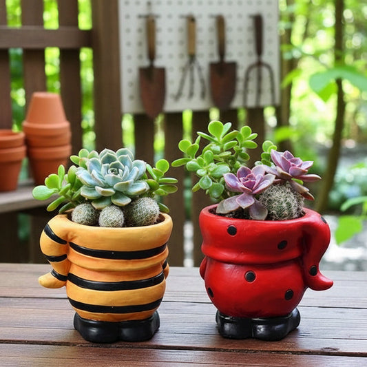 Garden Gnome Planter Pot 15.5cm - Bee & Ladybug Decor