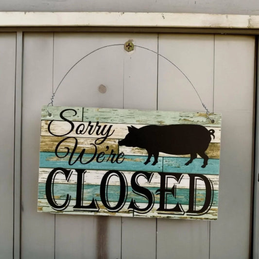 Open Closed Pig Butcher Shop Hanging Farm Sign - The Renmy Store Homewares & Gifts