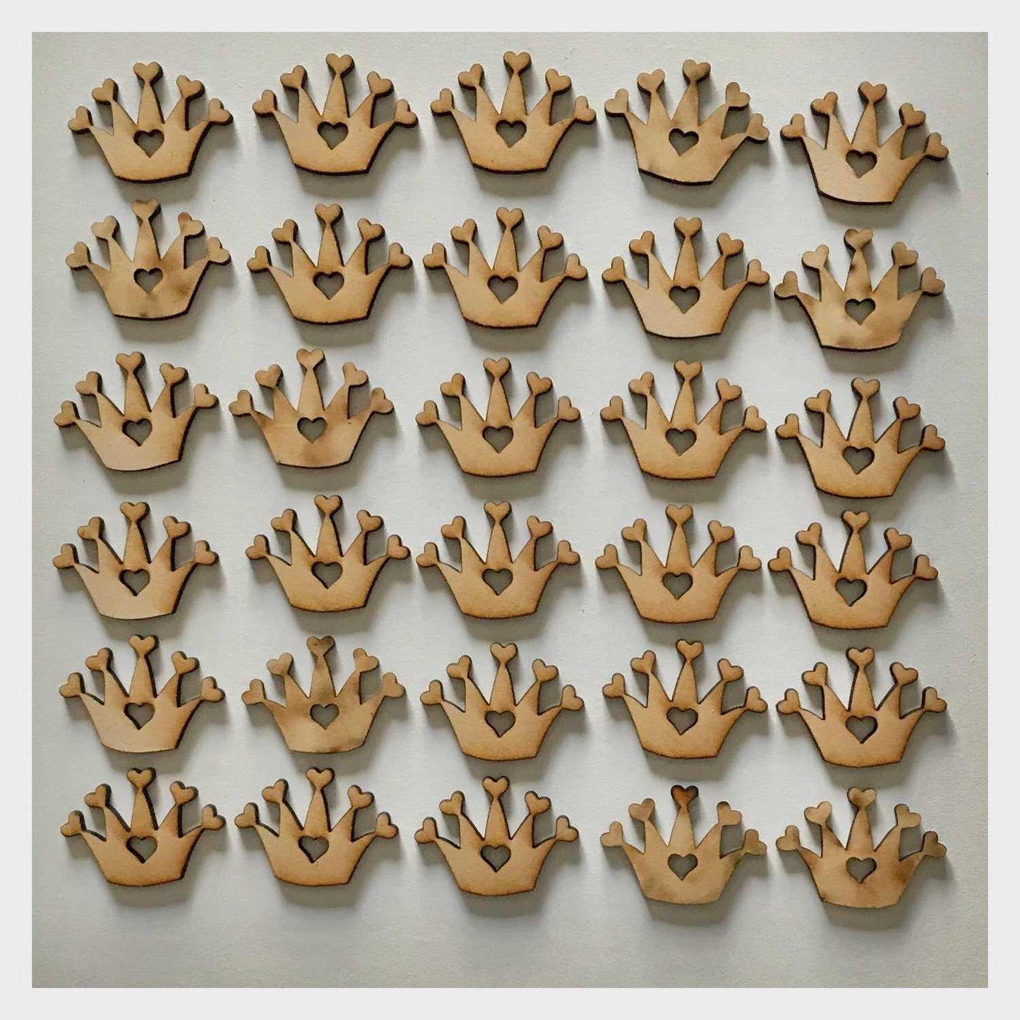 Crown with Hearts Bulk Set of 30 MDF Shape DIY Raw Cut Out Art Craft Decor - The Renmy Store Homewares & Gifts