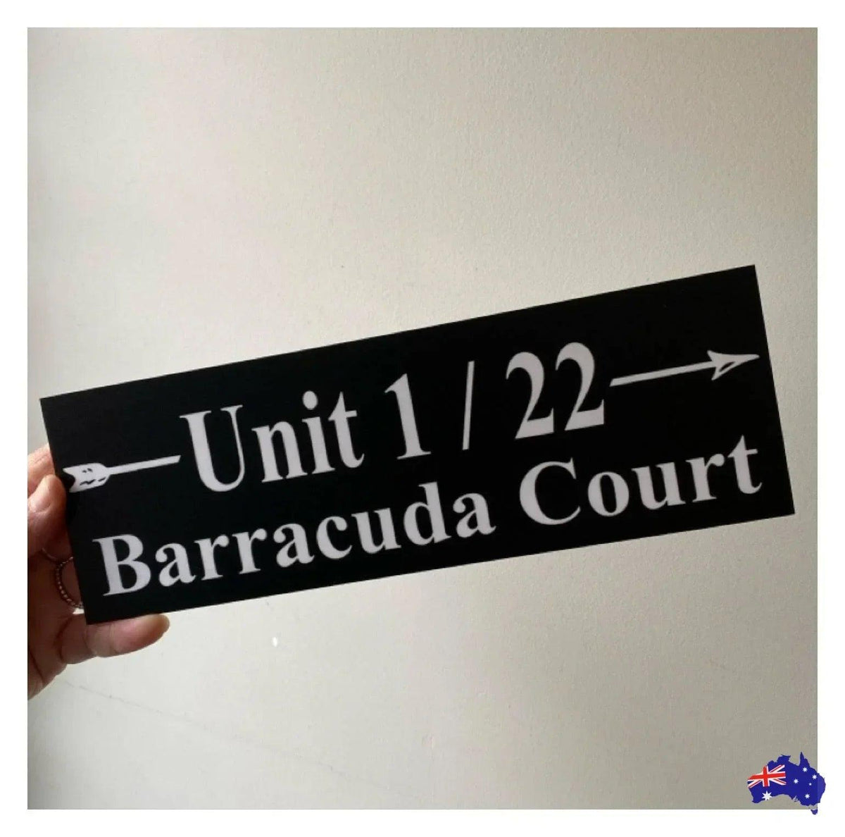 Custom Personalised Arrow Black Property Direction Sign - The Renmy Store Homewares & Gifts