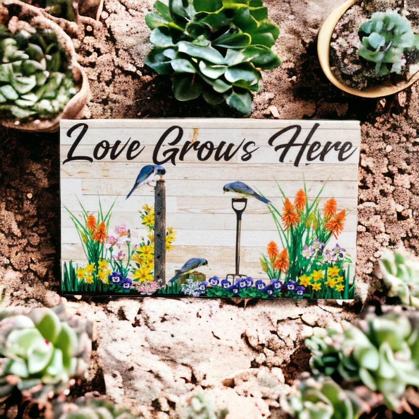 Love Grows Here Birds Flowers Garden Sign - The Renmy Store Homewares & Gifts