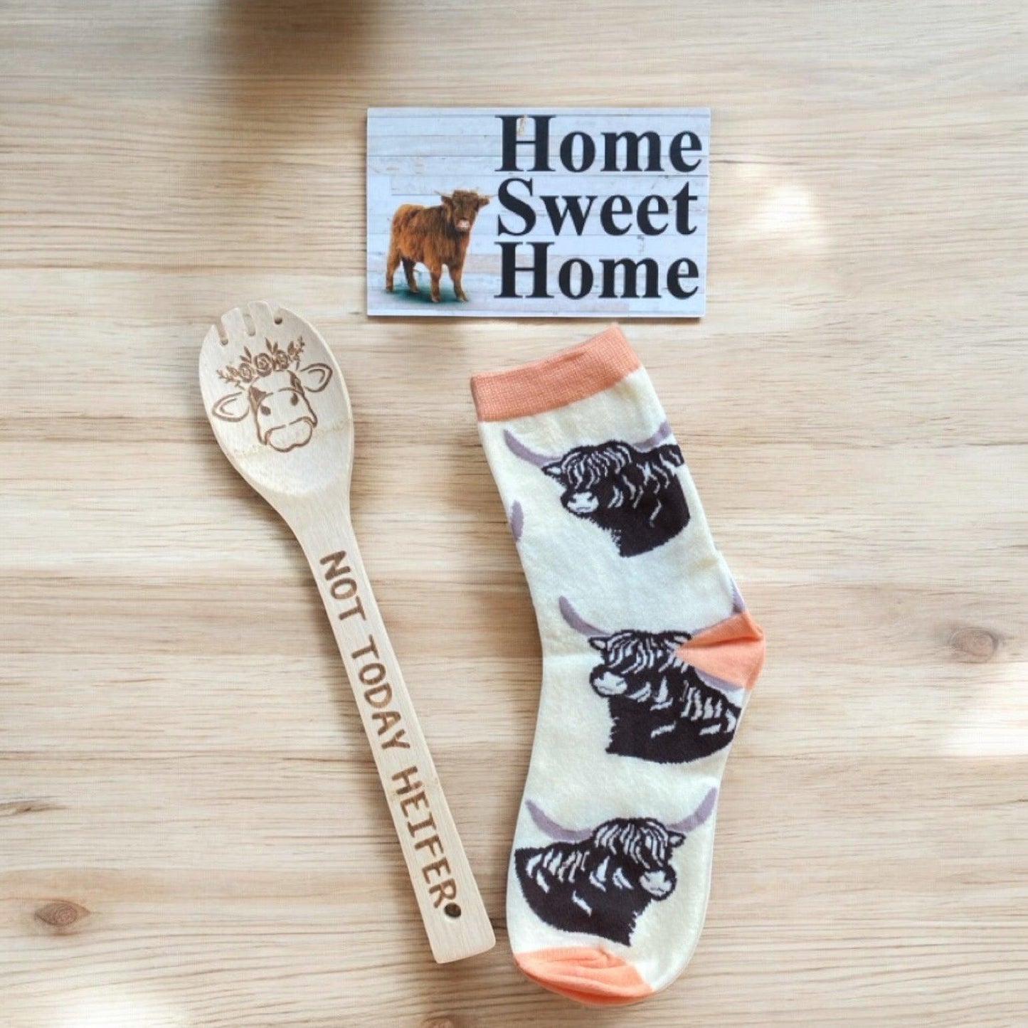 Cow Lover Wood Utensil Socks Home Sign Gift Set - The Renmy Store Homewares & Gifts 