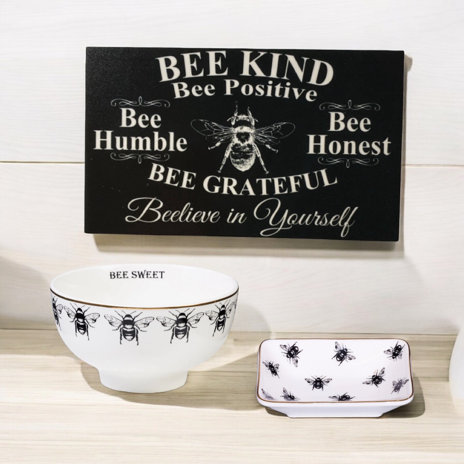 Bee Kitchen Dip Bowl Dish and Sign Gift Set of 3 - The Renmy Store Homewares & Gifts 