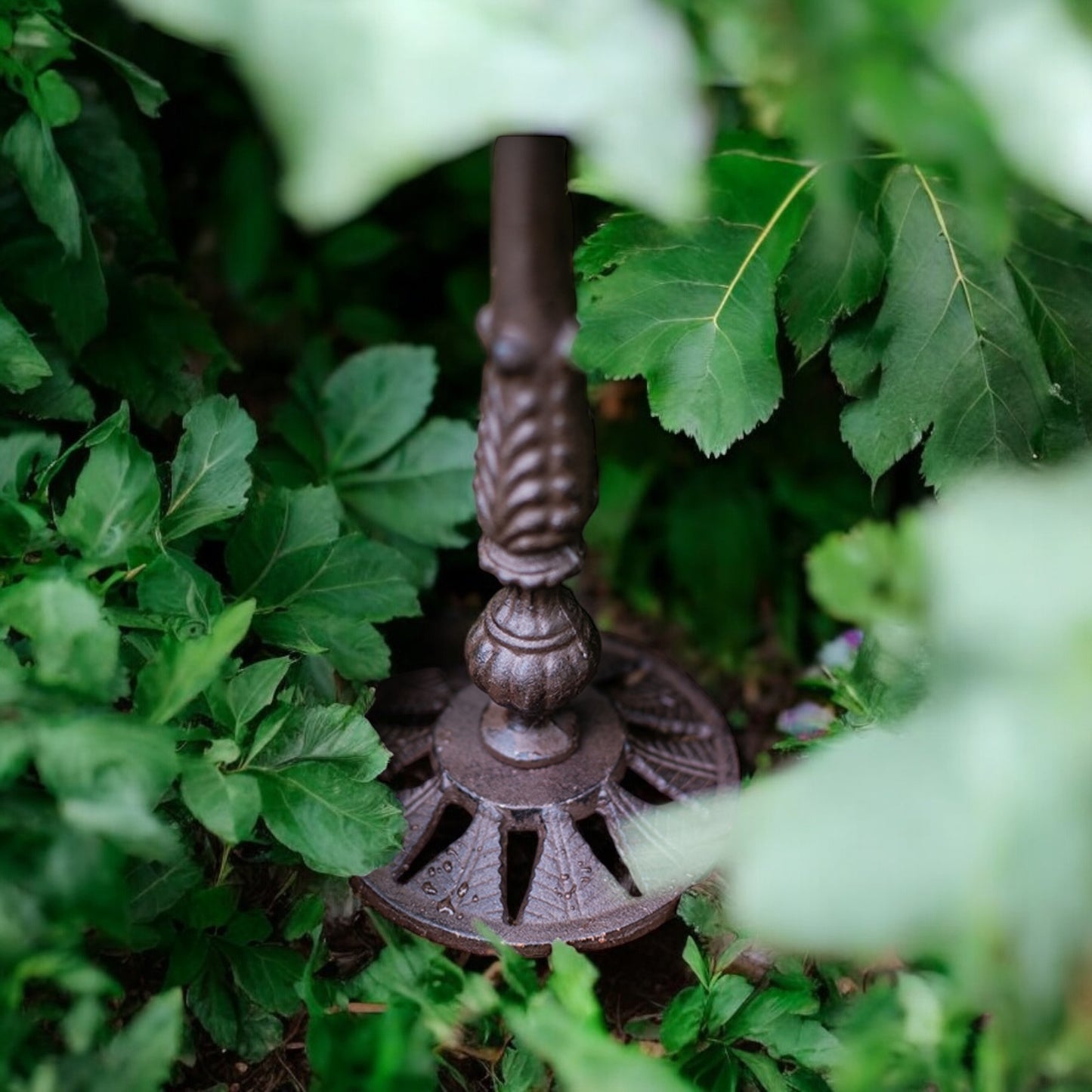 Rustic Bird Bath Feeder Heavy Cast Iron Garden