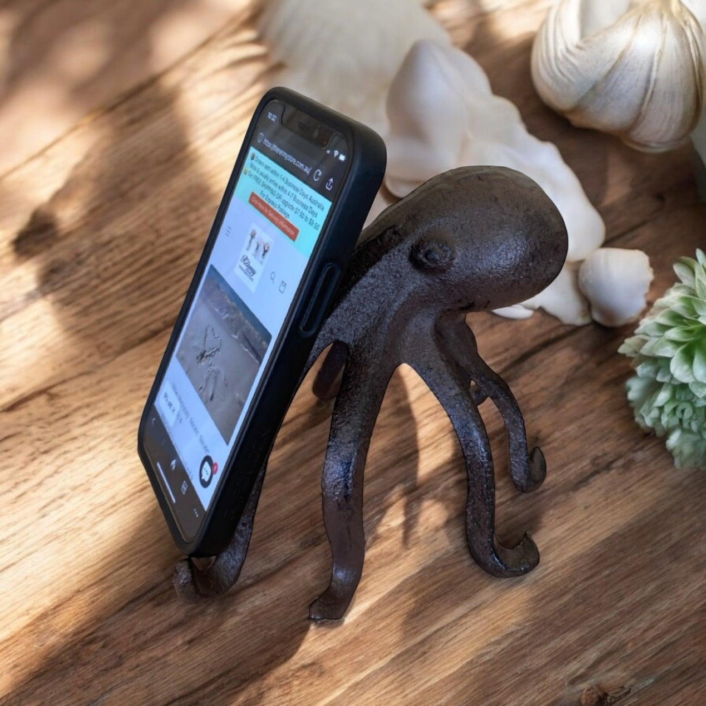 Phone Holder Cast Iron Octopus Ornament - The Renmy Store Homewares & Gifts 