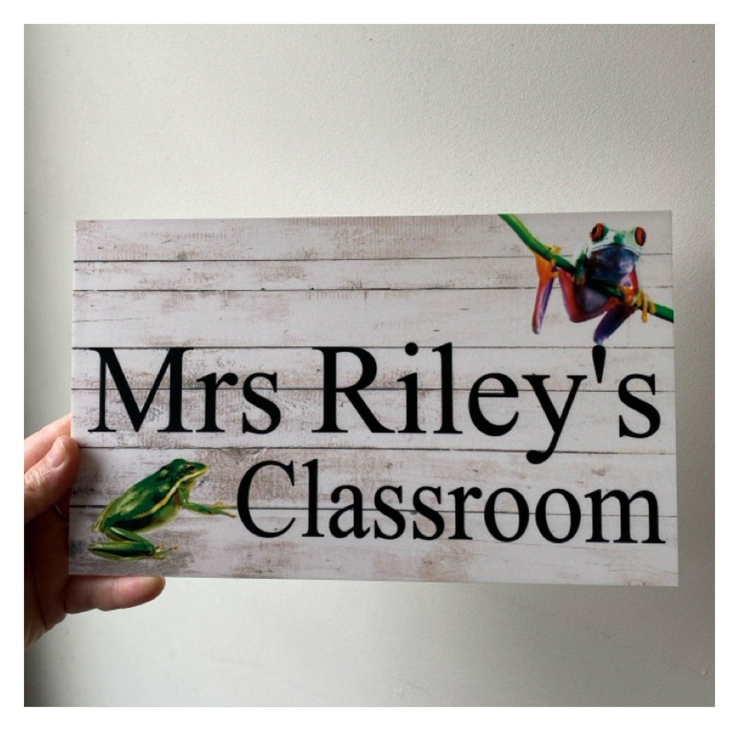 Frog Garden Custom Personalised Sign - The Renmy Store Homewares & Gifts 