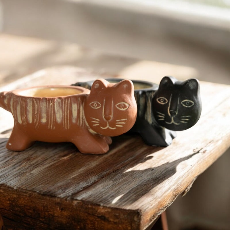 Pot Planter Garden Cat Rustic Black