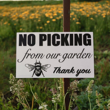 No Picking From Our Garden Gardeners Sign - The Renmy Store Homewares & Gifts 