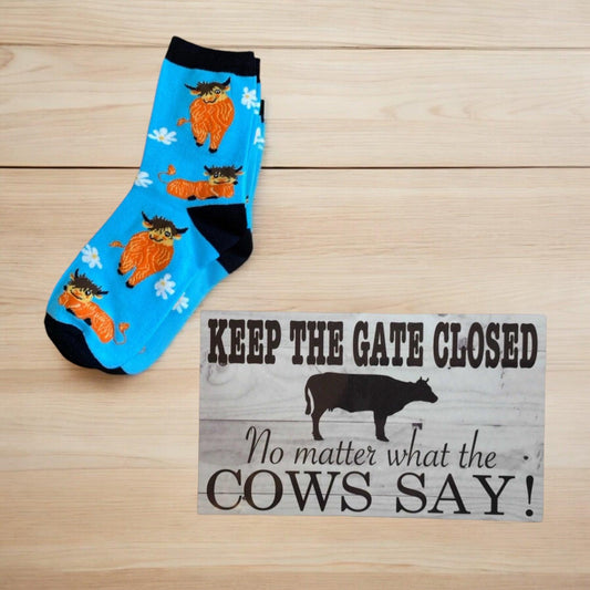 Cow Lover Socks Keep Gate Closed Sign Gift Set - The Renmy Store Homewares & Gifts 