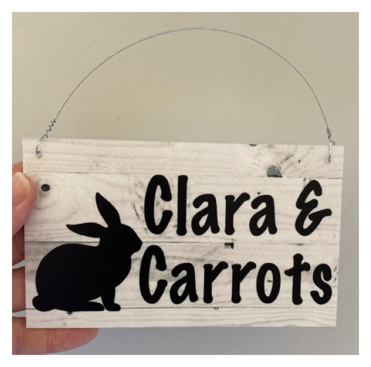 Rabbit Hutch House Pets Name Custom Wording Sign - The Renmy Store Homewares & Gifts 