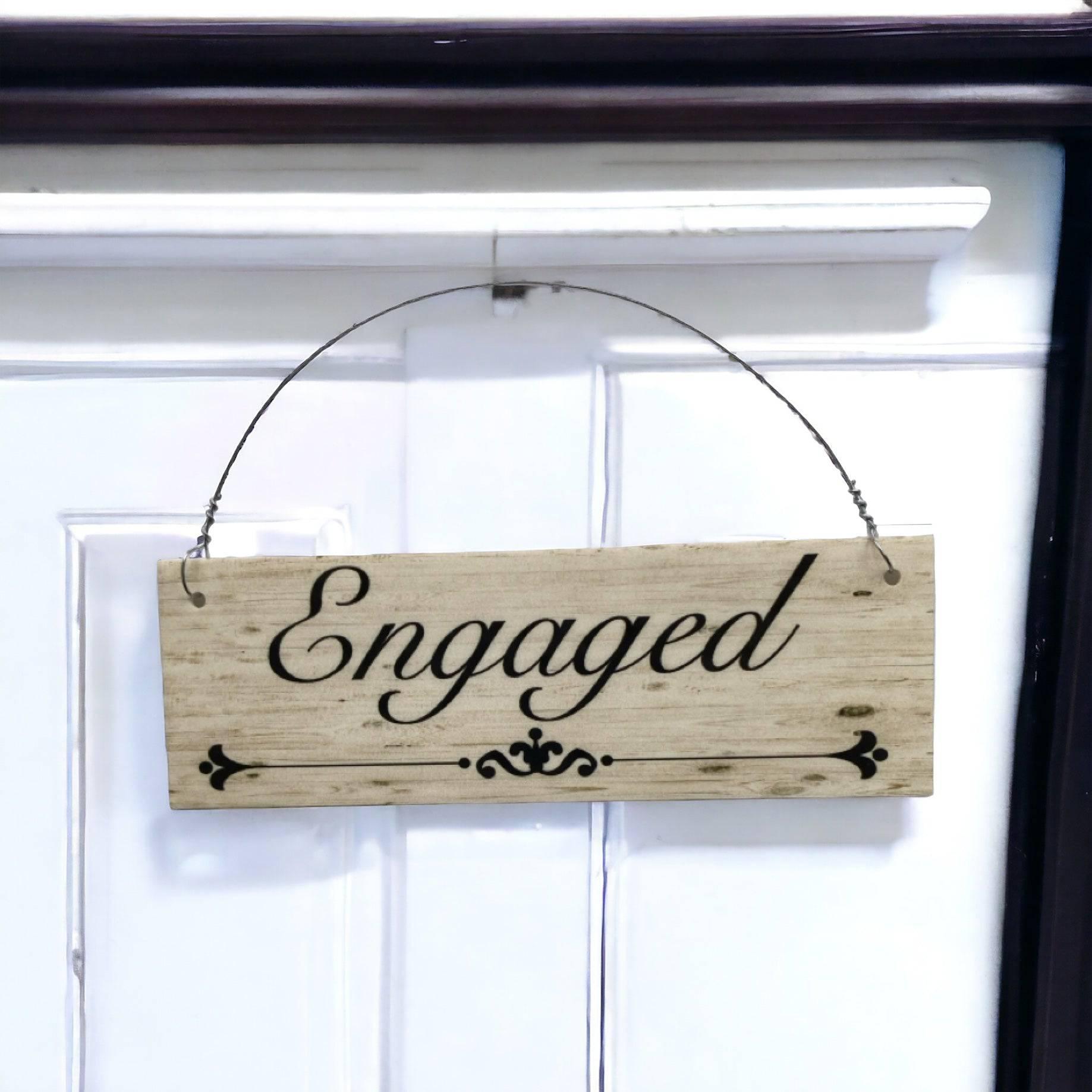 Vacant Engaged Toilet Bathroom Sign - The Renmy Store Homewares & Gifts 