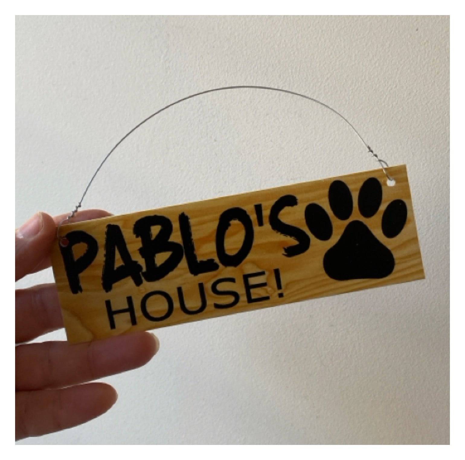 Dog Kennel House Custom Personalised Dark Pets Name Sign - The Renmy Store Homewares & Gifts 