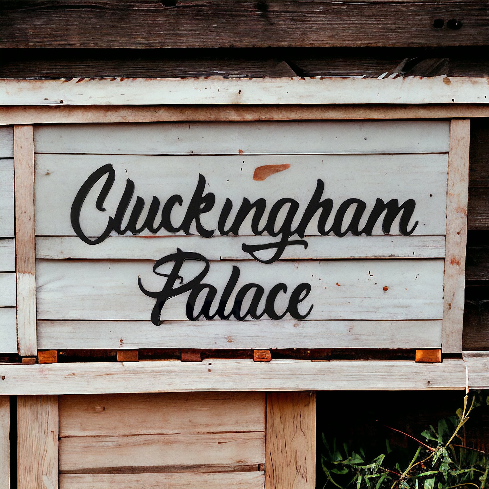 Cluckingham Palace Coop Chicken Sign - The Renmy Store Homewares & Gifts 