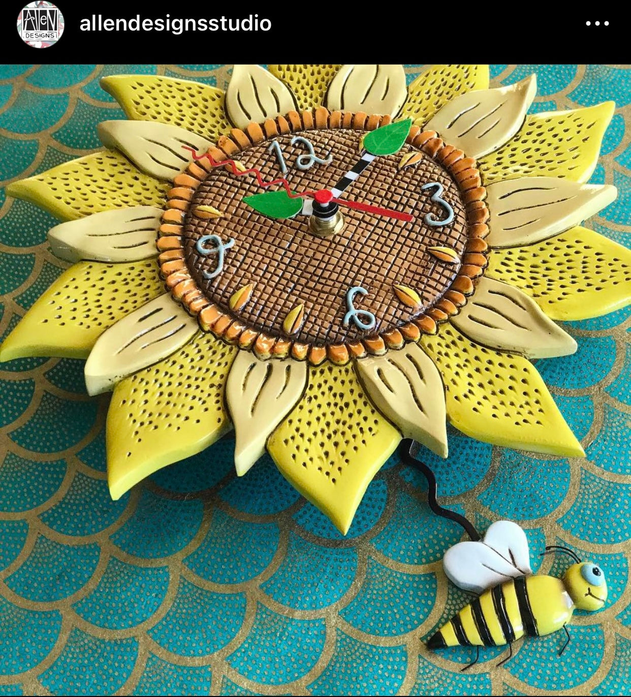 Clock Wall Bee Sunny Sunflower Funky Retro - The Renmy Store Homewares & Gifts 