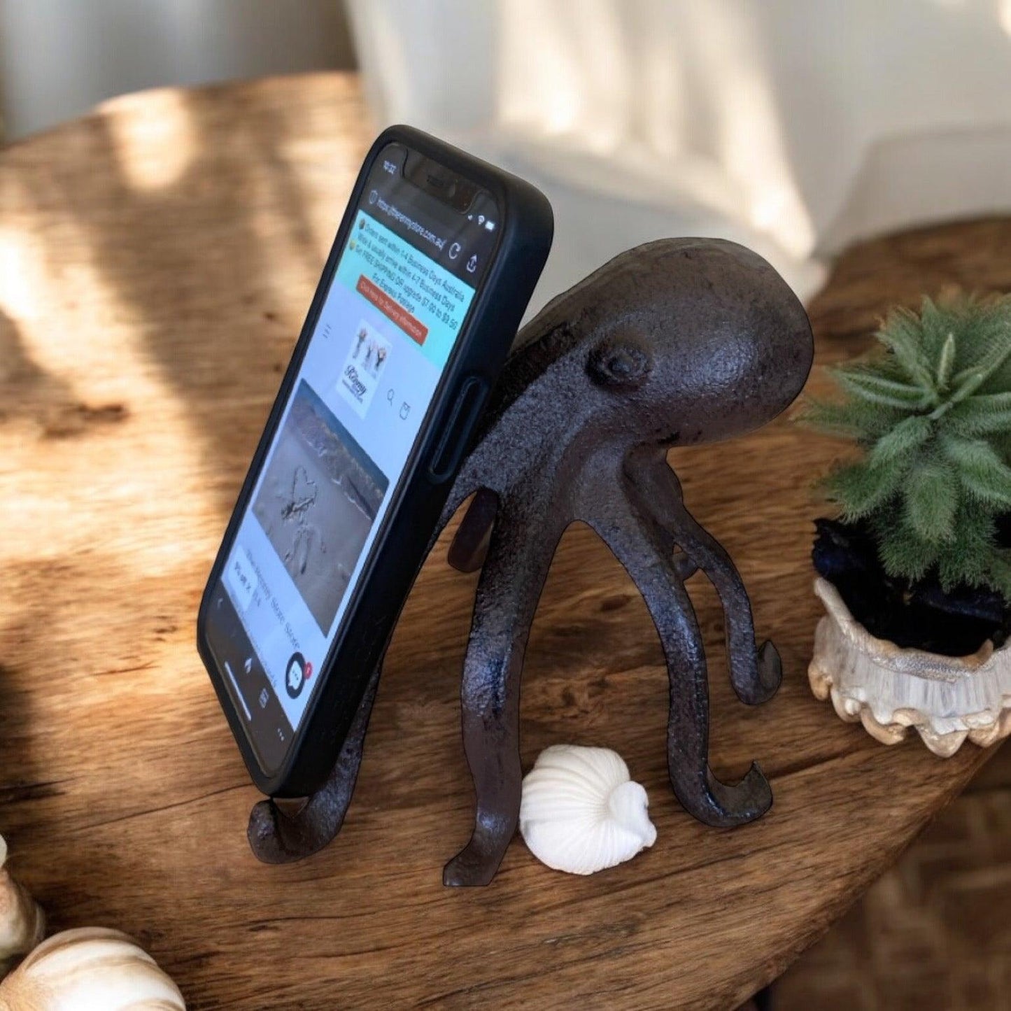 Phone Holder Cast Iron Octopus Ornament - The Renmy Store Homewares & Gifts 