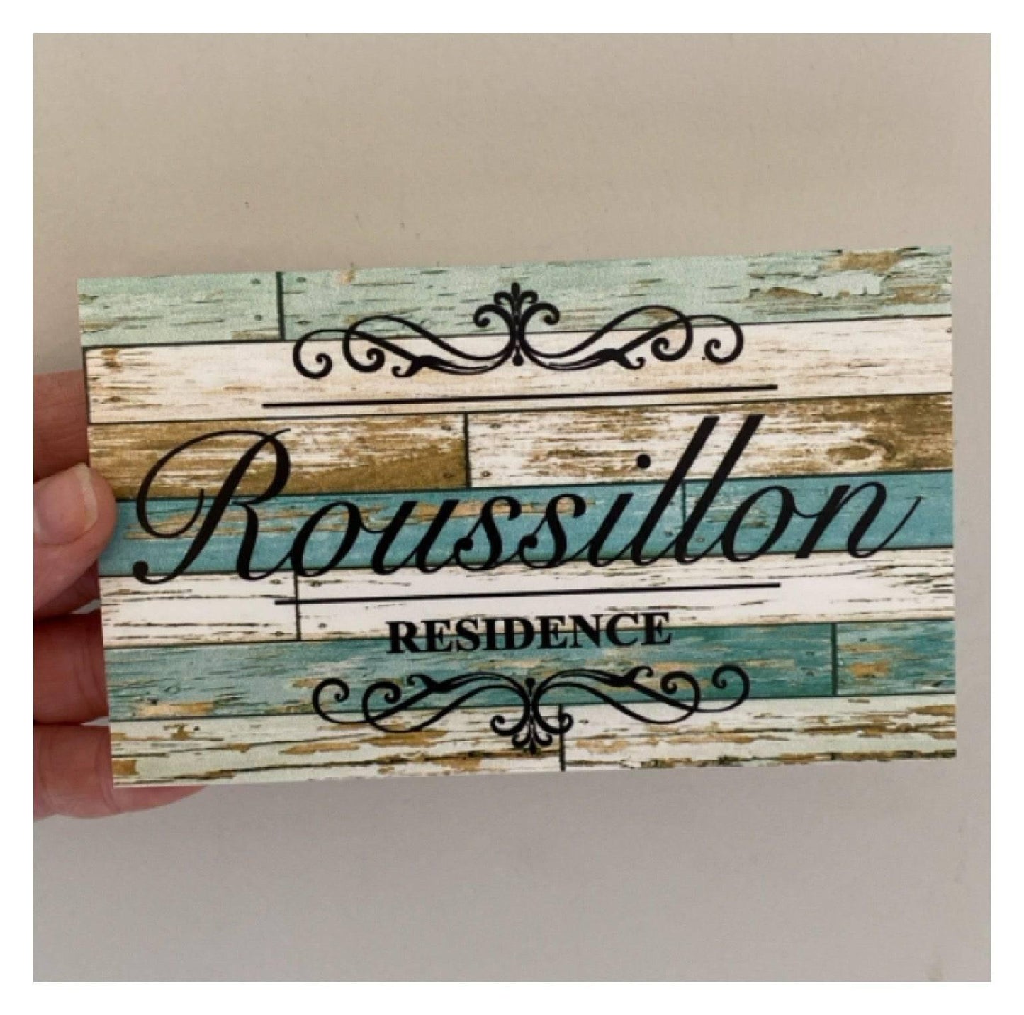 Residence Family Scroll Custom Personalised Sign - The Renmy Store Homewares & Gifts 