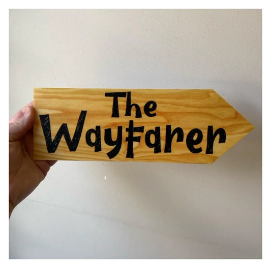 Totem Pole Arrow Custom Personalised Rustic Sign - The Renmy Store Homewares & Gifts 