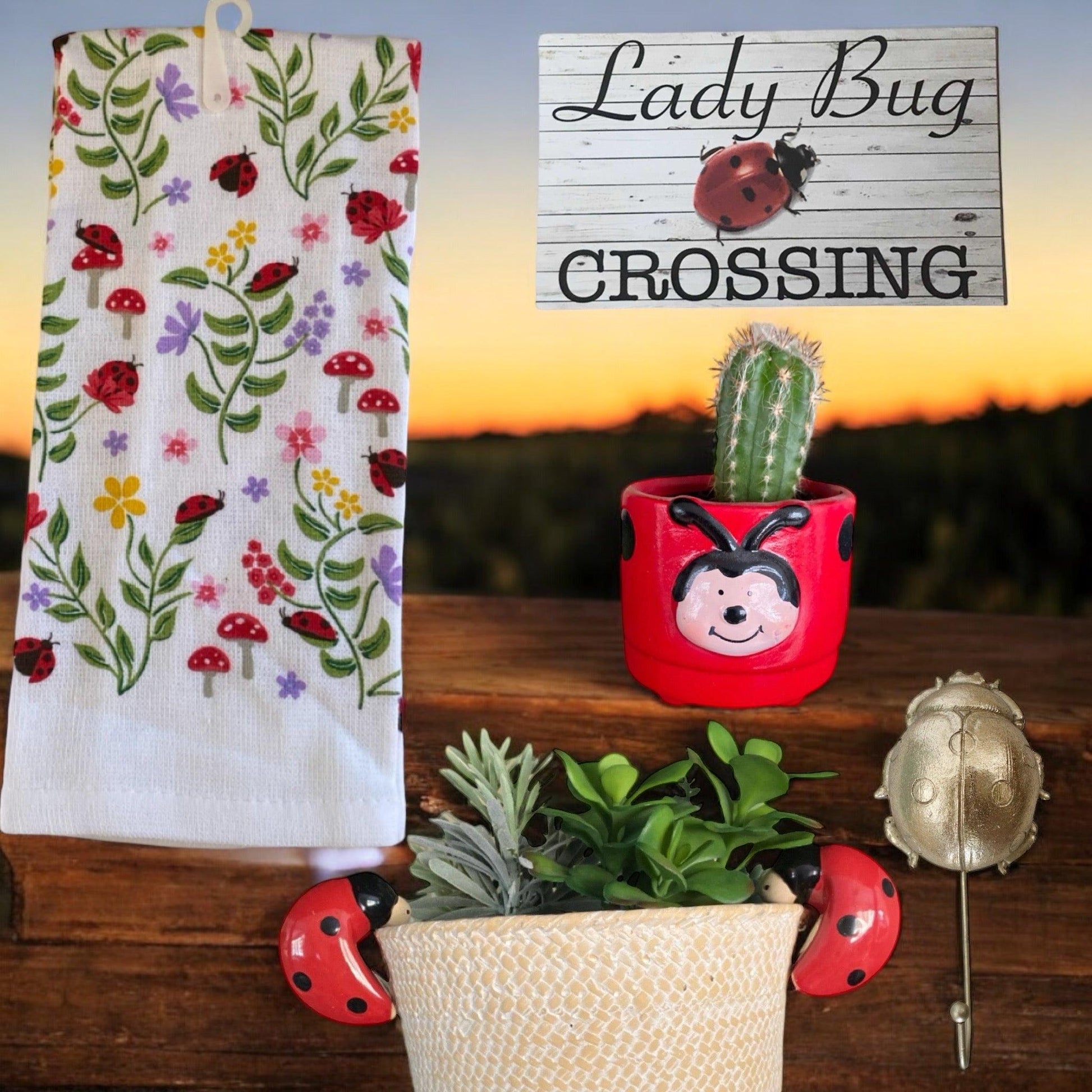 Lady Beetle Tea Towel Planter Hook Pot Sitter Sign Gift Set - The Renmy Store Homewares & Gifts 