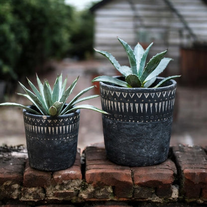 Planter Pot Rustic Dark