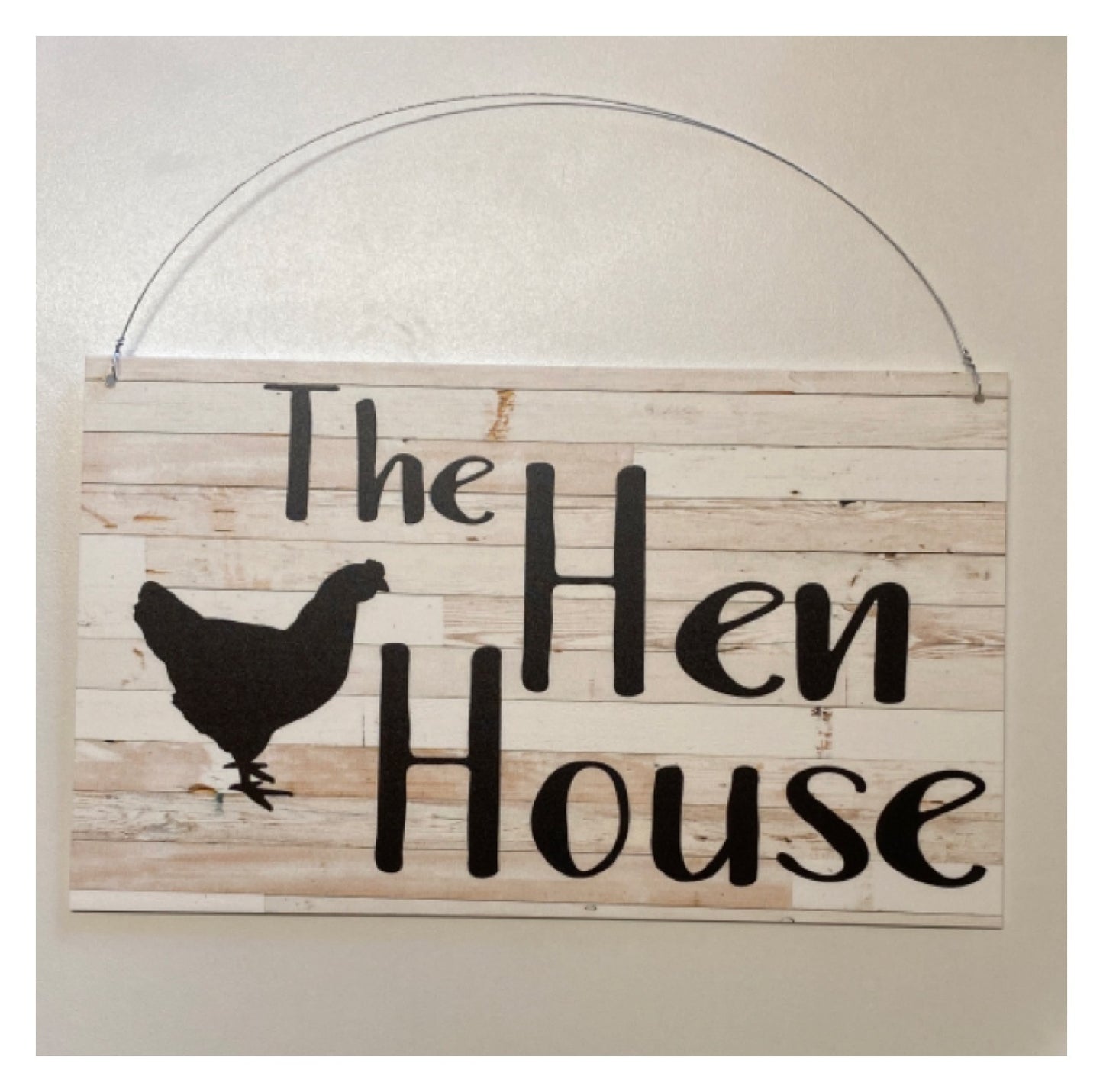The Hen House Shabby Chic Sign - The Renmy Store Homewares & Gifts 