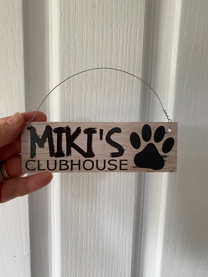 Custom Dog Kennel Sign | Personalised Pet Name Signage | Paw Print | Timber Look Acrylic | Aussie Made
