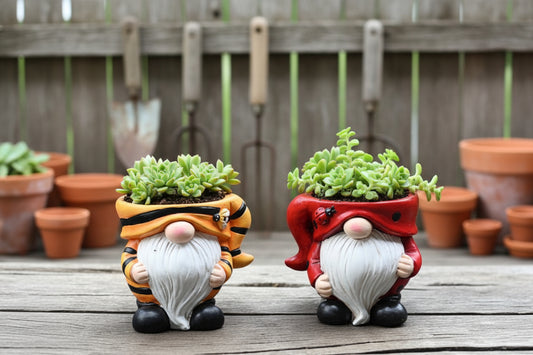 Garden Gnome Planter Pot 15.5cm - Bee & Ladybug Decor