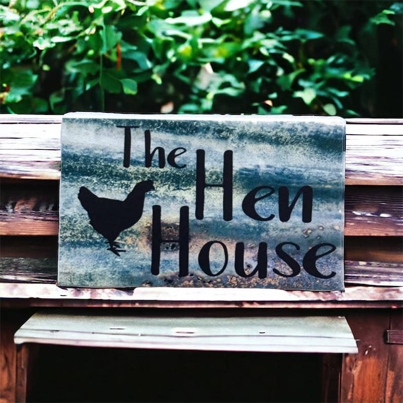 Hen House Rustic Metal Style Sign - The Renmy Store Homewares & Gifts 