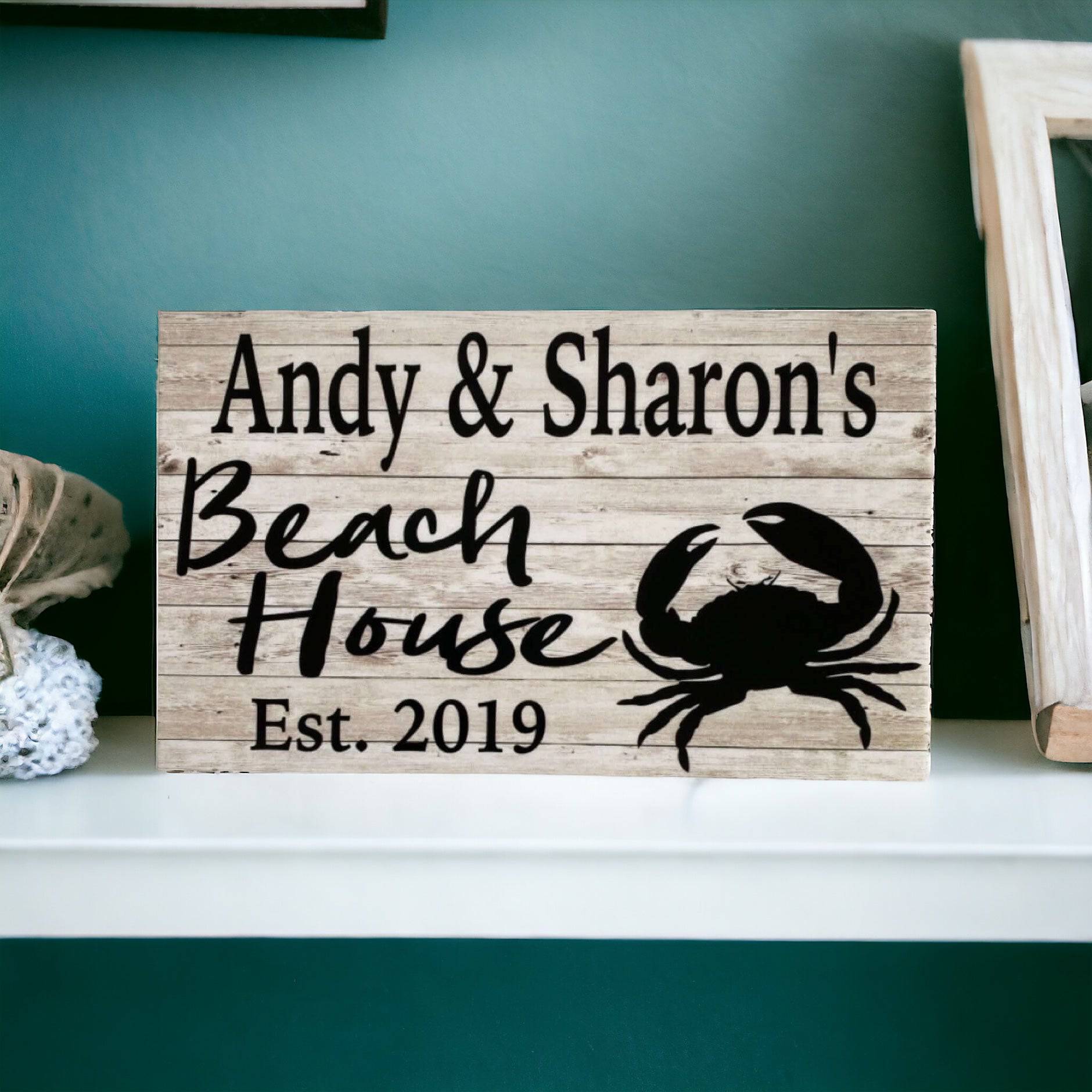 Beach House Est. Custom Name Crab Sign - The Renmy Store Homewares & Gifts 