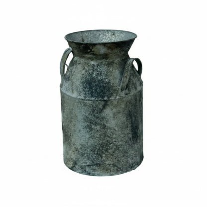 Retro Iron Bucket Vase | Vintage Metal Flower Pot for Garden & Home Decor