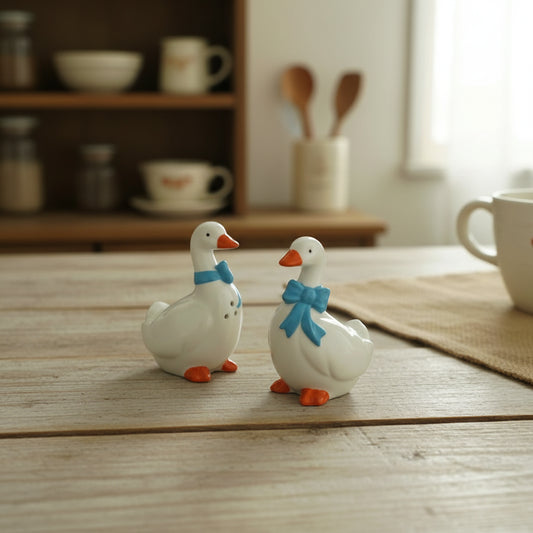 Duck Salt and Pepper Shaker Set Hand-painted Ceramic