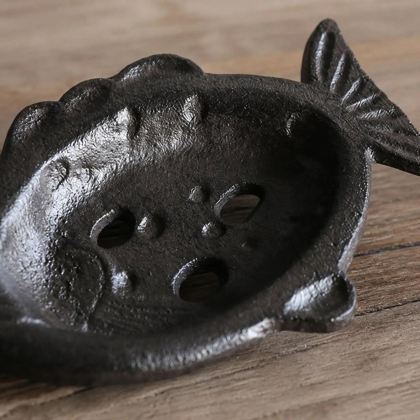 Cast Iron Fish Soap Dish | Vintage Rustic Soap Holder for Bathroom Kitchen | 16cm