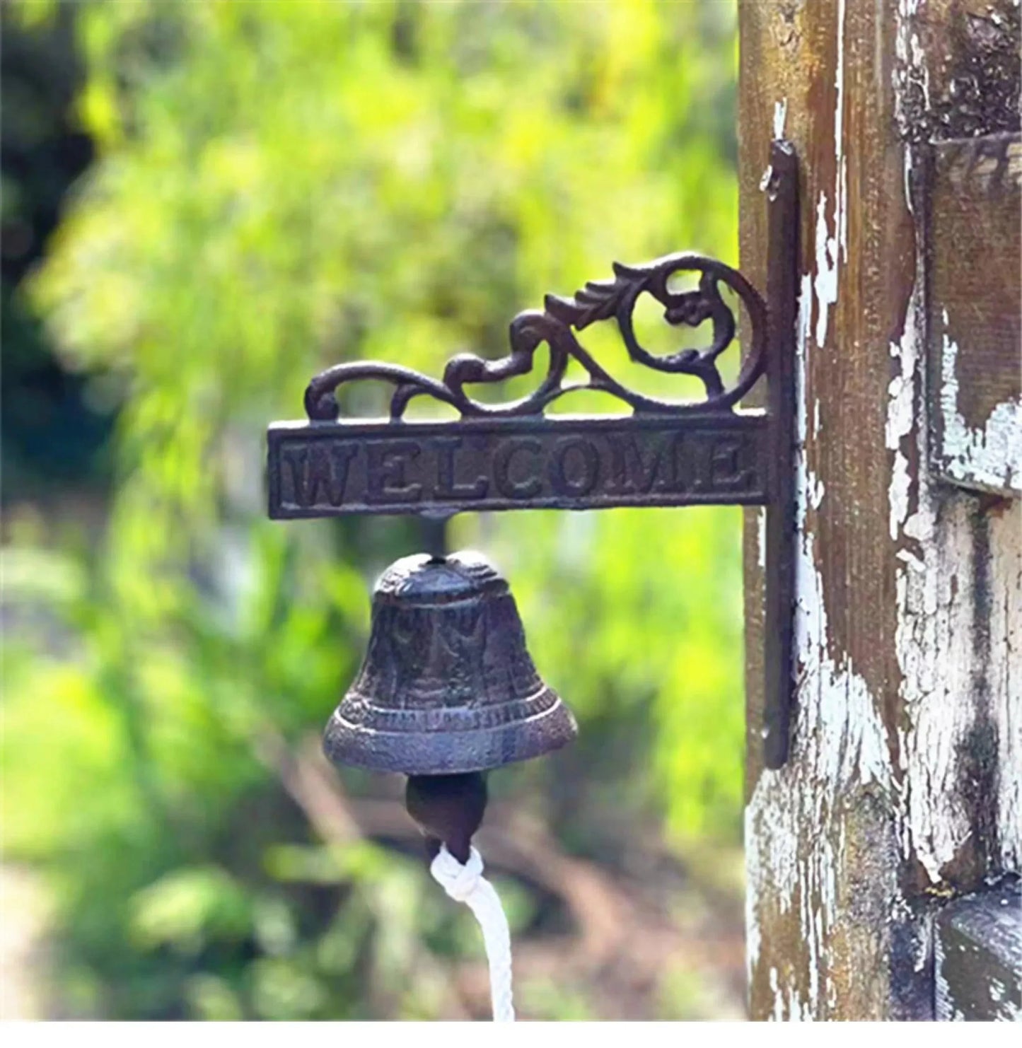 Heavy Duty Cast Iron Wall Hanging Bell Welcome Sign, Hanging Doorbell Home Decor Indoor Outdoor Wall Dinner Bell for Front Door - The Renmy Store Homewares & Gifts 