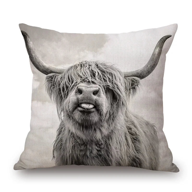 Highland Cow Cushion Cover 45x45cm | Scottish Cattle Photo Print Pillow Cover | Rustic Country Farmhouse Decor