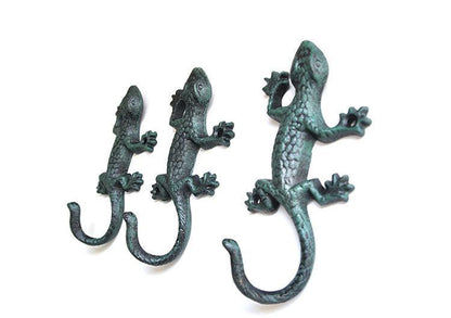 Wrought Iron Gecko Hook American Cast Iron Garden Hook - The Renmy Store Homewares & Gifts 