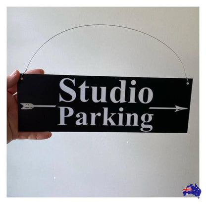 Custom Personalised Arrow Black Property Direction Sign - The Renmy Store Homewares & Gifts