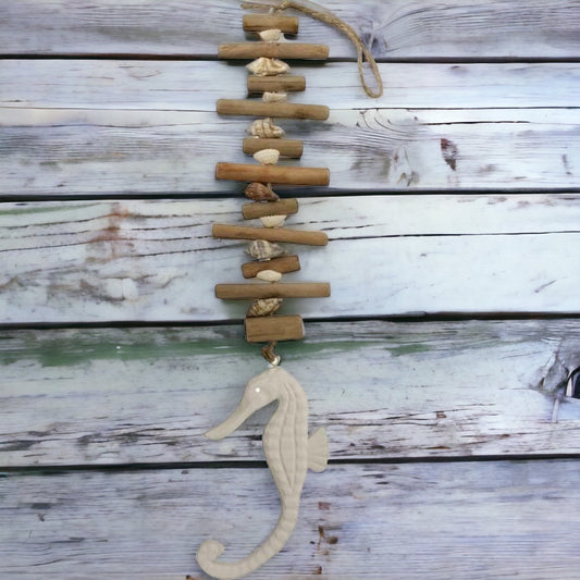 Seahorse Shells Driftwood Hanging Décor