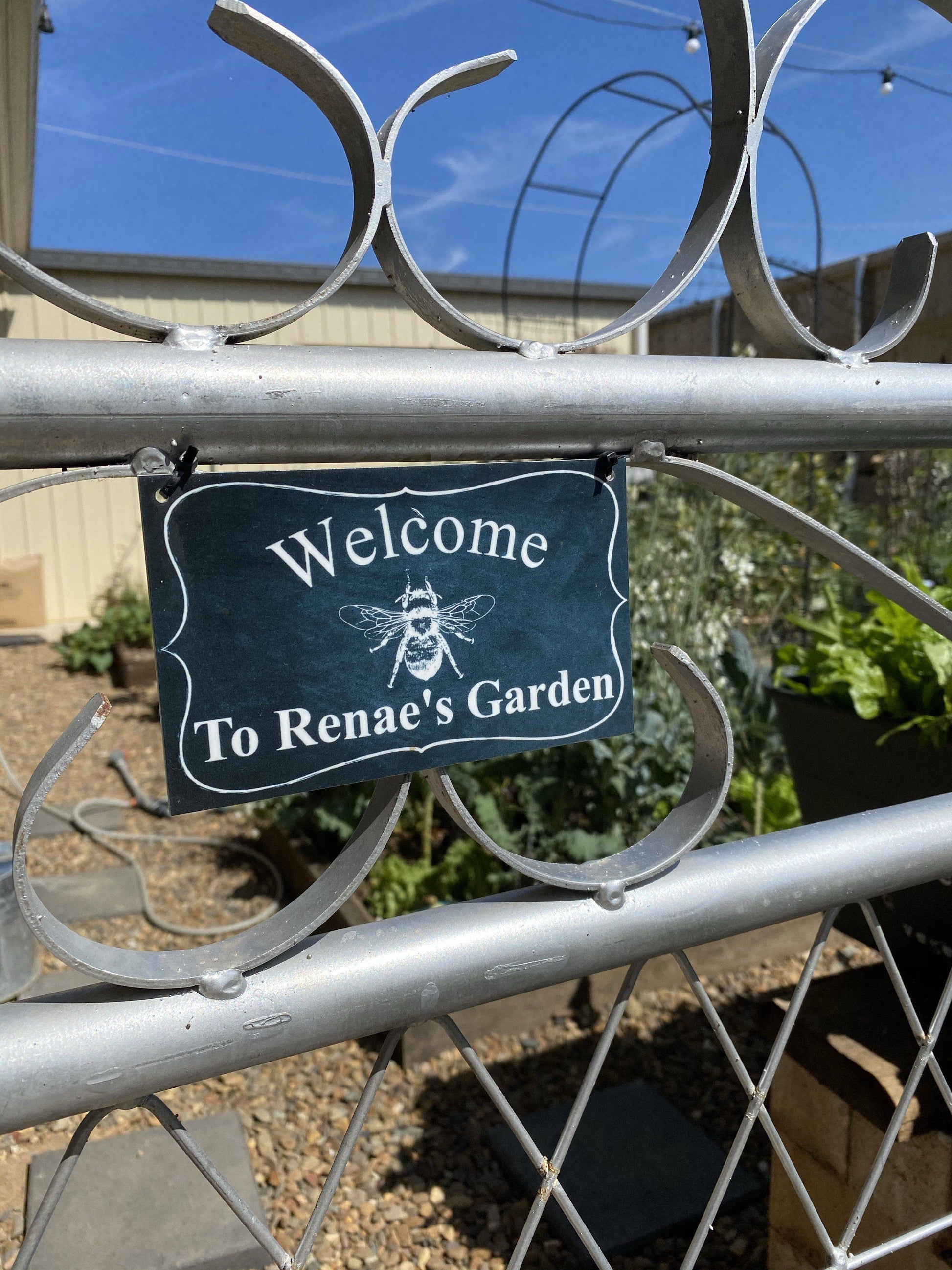 Welcome Personalised Custom Garden Bee Sign - The Renmy Store Homewares & Gifts 