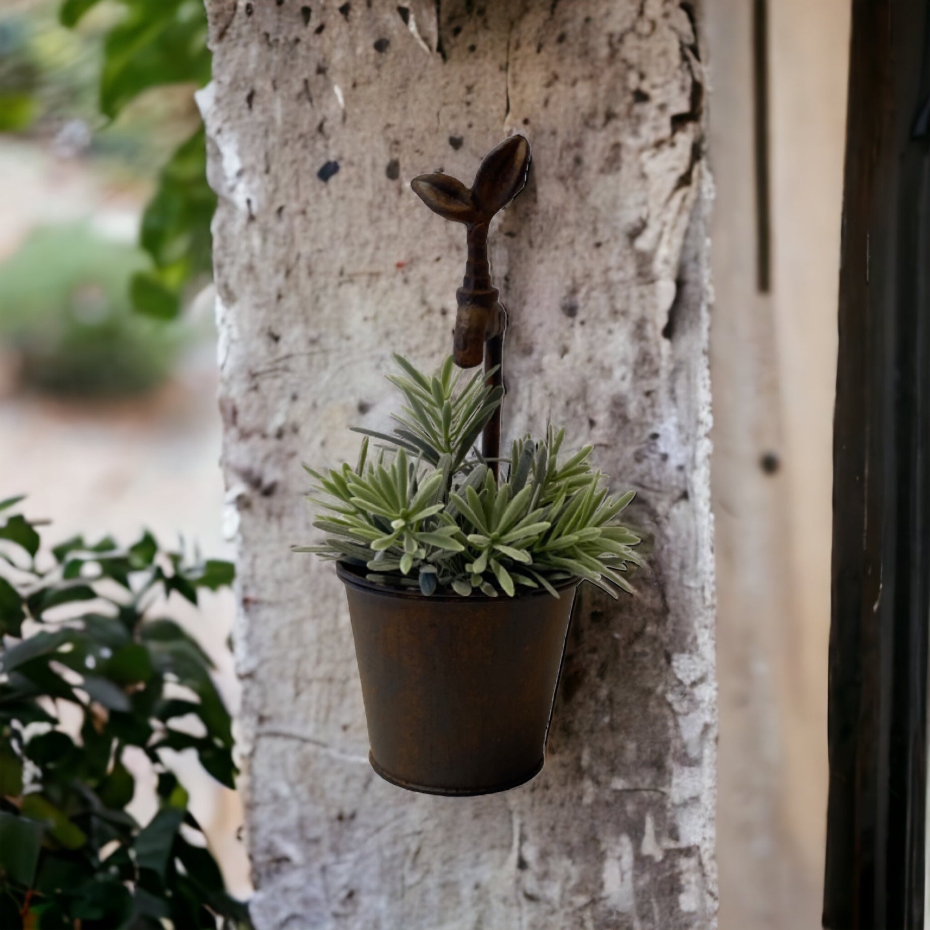 Pot Planter Rustic Vintage Tap - The Renmy Store Homewares & Gifts 