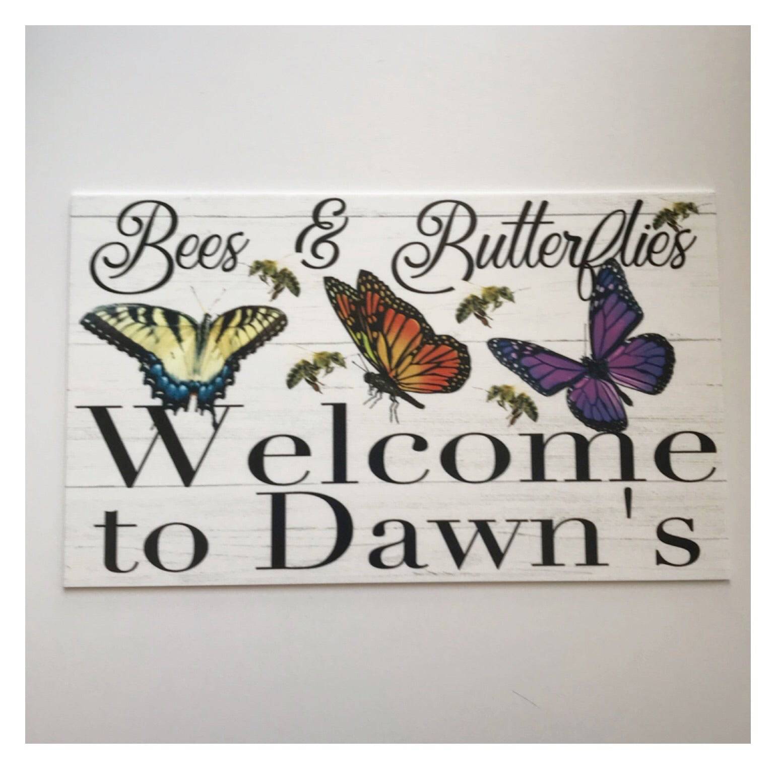 Welcome Custom Bees Butterflies Sign - The Renmy Store Homewares & Gifts 