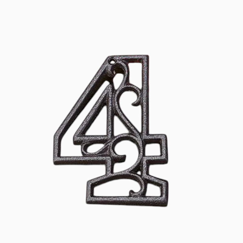 The Renmy Store Homewares & Gifts black cast iron number 4 with a decorative 3D hollowed-out European retro design.